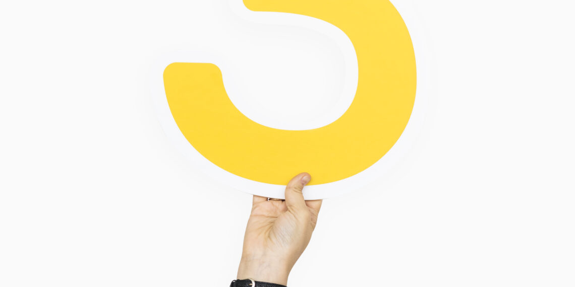 5 วิธีฝึกพูดภาษาอังกฤษให้ได้ภายใน 3 เดือน จากคนไม่กล้าพูด  พูดได้คล่อง เริ่มที่ตัวคุณเองวันนี้